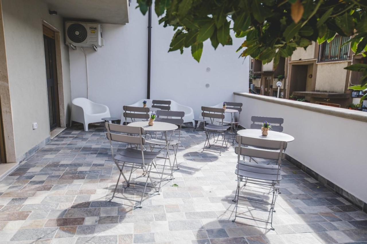 Il Gelso Guest House Катандзаро Екстериор снимка