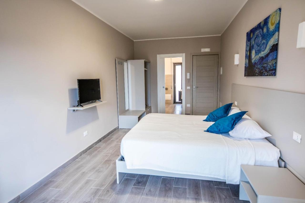 Il Gelso Guest House Катандзаро Екстериор снимка