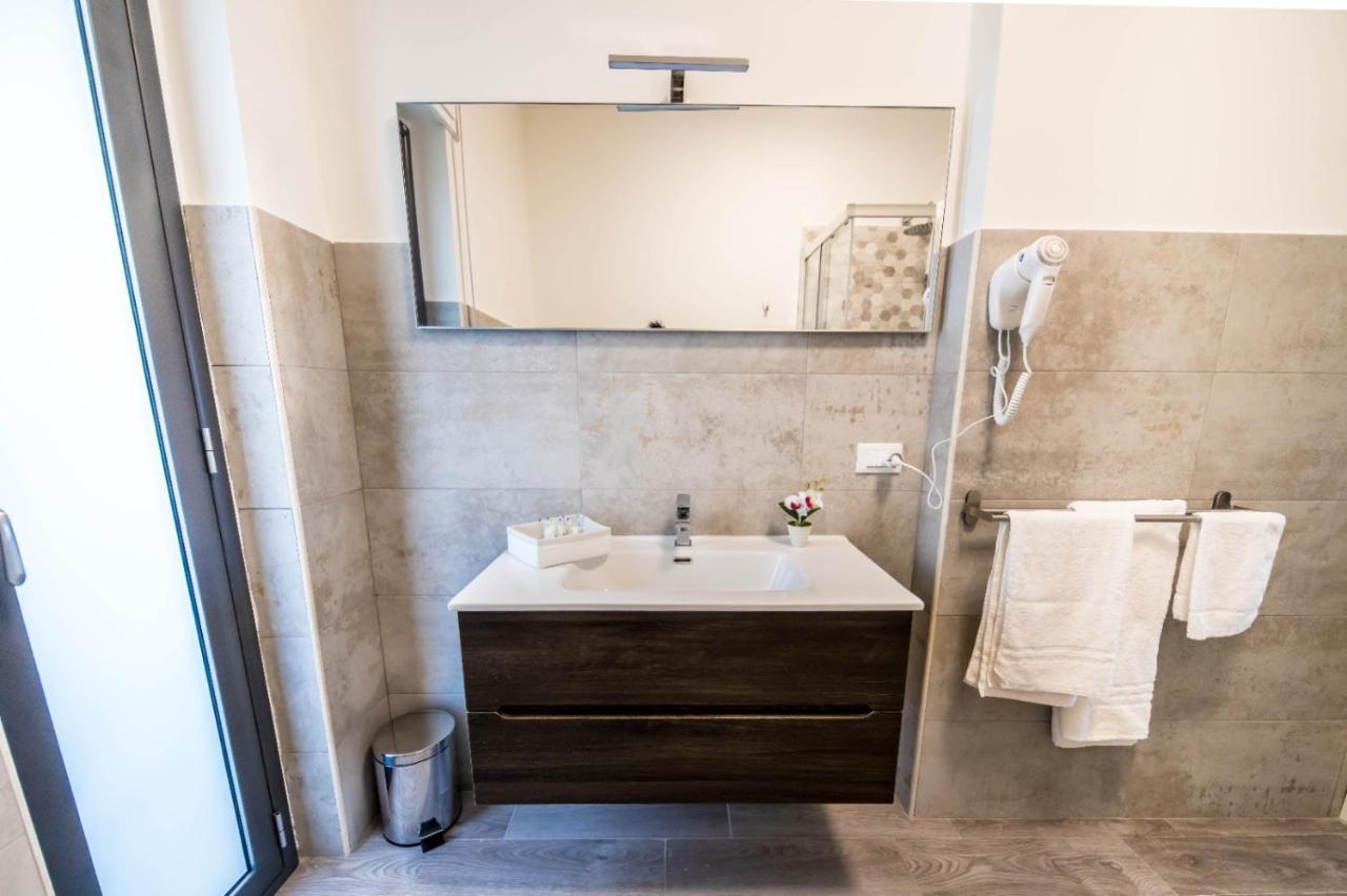 Il Gelso Guest House Катандзаро Екстериор снимка